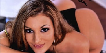 Glamorous Babe Moka Mora in Virtual Reality Porn