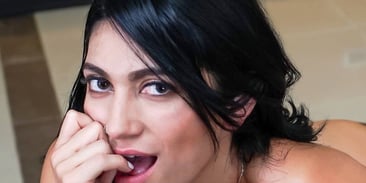 Sexy Babe Pole Dances Just For You