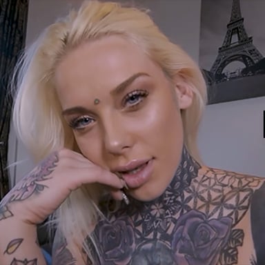 Eat Me StripzVR Lauren Brock vr porn video vrporn.com virtual reality