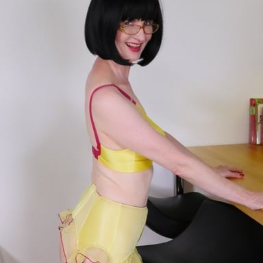 My Lingerie Fetish FFStockings Julia vr porn video vrporn.com virtual reality