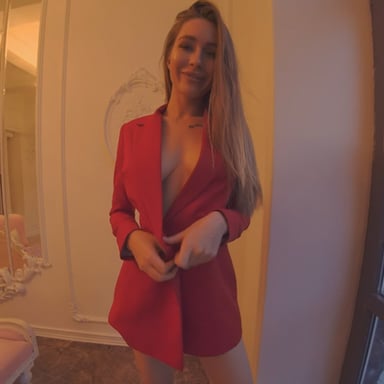 The Red Suit Diaries StasyQVR LunyQ vr porn video vrporn.com virtual reality