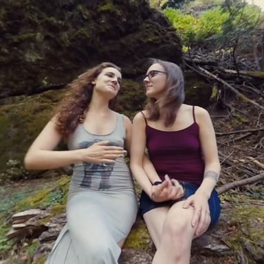 Endza & Sierra's Interview YanksVR Endza Sierra Cirque vr porn video vrporn.com virtual reality