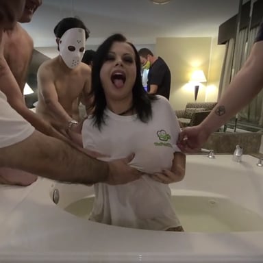 Nadia White Creampie Gangbang Part 1 of 2 TadPoleXXXStudio vr porn video vrporn.com virtual reality