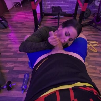 Horny Trainer - Chloe Lamour Squeeze VR vr porn video vrporn.com virtual reality