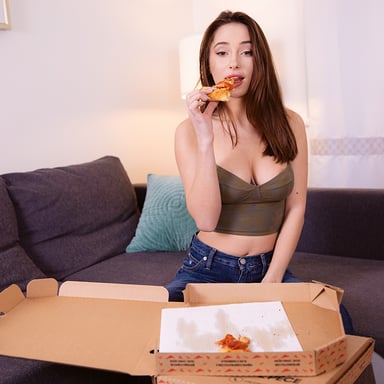 Hot Pizza Liya Silver VirtualRealPorn vr porn video