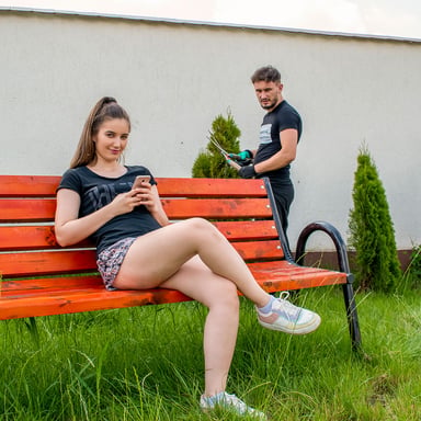 Darya & Brad - Teen girl fucks the gardener Darya VRStars vr porn video