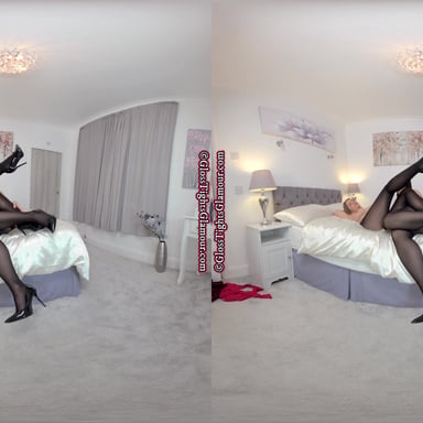 Alicia & Siobhan Ultimate Tease Duo Love To Play Siobhan Graves GlossTightsGlamourVR vr porn video