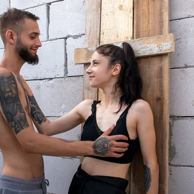 Brunette Teen fucks the worker Zoe Foxxy VRStars vr porn video