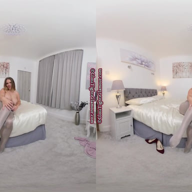 Siobhan Having big fun in her grey glossy legwear SiobhanGraves GlossTightsGlamourVR vr porn video
