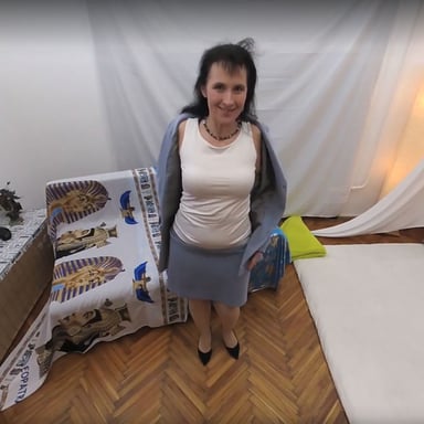 Hairy mature lady Sissy wants to Suck and Fuck in VR MugurPornVR vr porn video