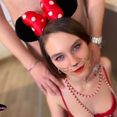 Bella Blue - House Pet to Entertain VRixxens vr porn video