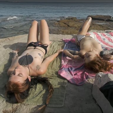 Risky Public Nudity Hot Girls On Vacation Spray Painting Graffiti Brille & Cherri Also Topless Beach VRgoddess vr porn video