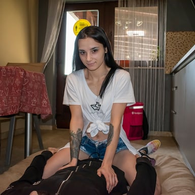 Zoe Foxxy - Paying the delivery boy with my hot pussy VRStars vr porn video