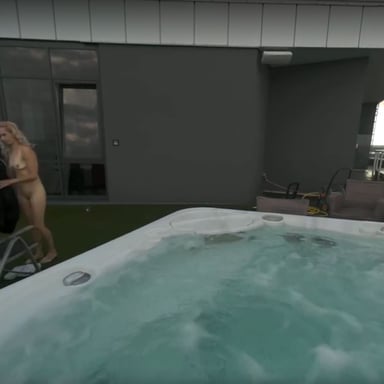 Sexy Mary Jane Using Glass Dildo In Jacuzzi VRgoddess vr porn video