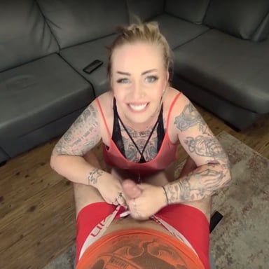 Haydies Is Horny PeepingThom vr porn video