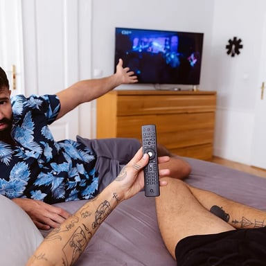 [Gay] Remote Control Fight vr porn video