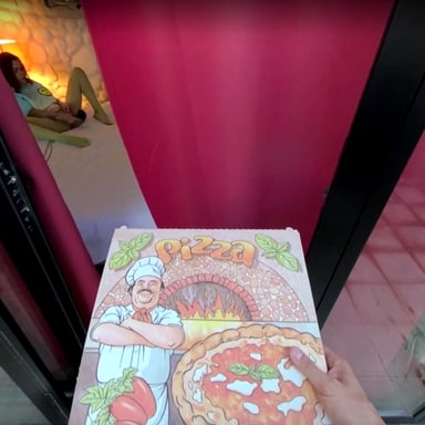 Bug Sausage Pizza Juiswild Virtual Papi vr porn video