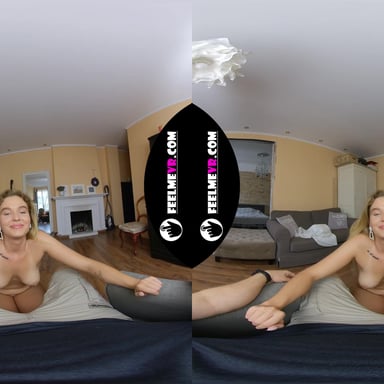 Pretty Face Babe Denise Dances Striptease Virtual Reality FeelmeVR vr porn video