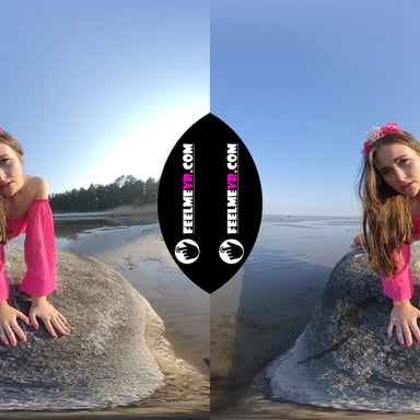 Gabby Bella Masturbates With 4Fingers On The Beach FeelmeVR vr porn video