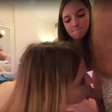 3Some Blowjob With Elis Benson & Vita Lita VRXClouds vr pon video