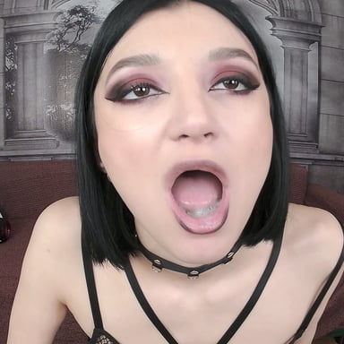 Madison Quinn Goth Girl POV Central vr porn video