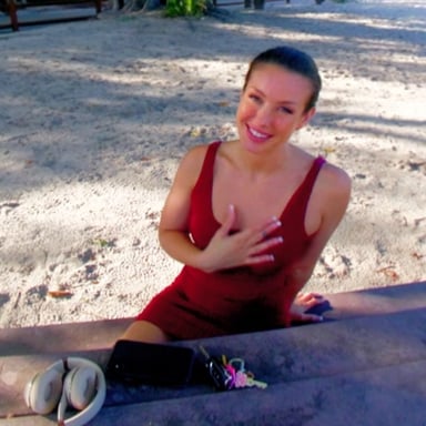 Girl At The Park vr porn video