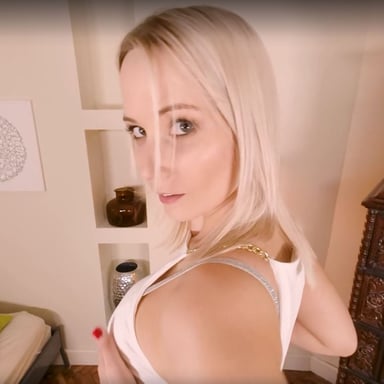 Hot Vacation Day Sharon White LustReality vr porn video