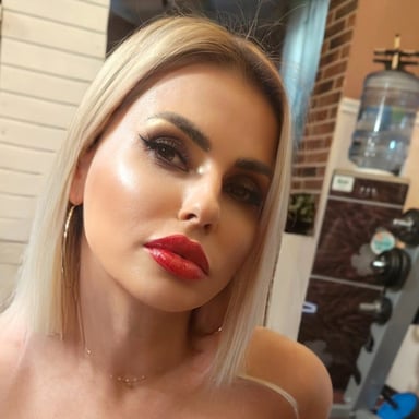 Watch But Don't Touch - Lexy Noir VRoomed vr porn video