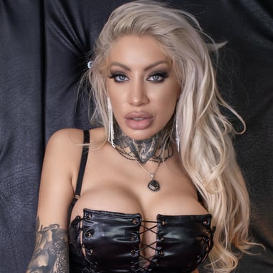 Mistress Saida - Hotel Blackmail Wallet and Secrets HouseOfLust vr porn video