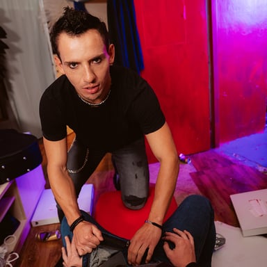The Backstage Ricky Hard Steven Angel VirtualRealGay vr porn video