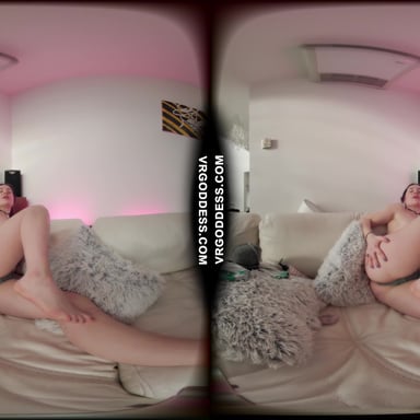 Ellah On The White Casting Couch Finger Masturbating VRgoddess vr porn video