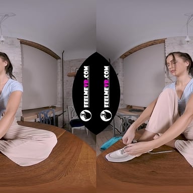 180VR Video With Naked Supermodel Francheska On The Table FeelmeVR vr porn video