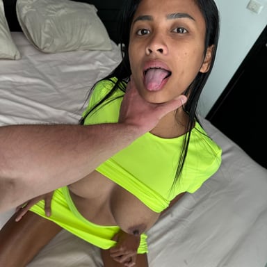 Stunning 18Yo Going Wild Fon Harper TommyStone vr porn video