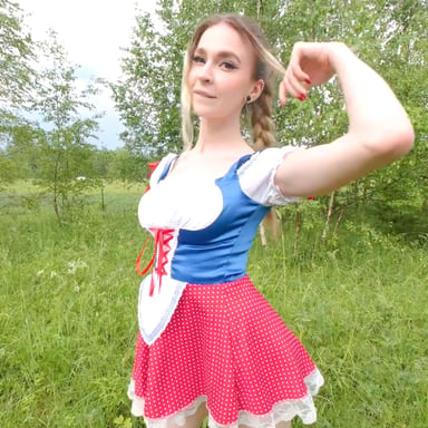 Samatha Rouge in the Open Field Plushies TV vr porn video