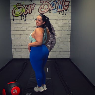 My Trainer is So Hot Amanda Thickk BlushErotica vr porn video