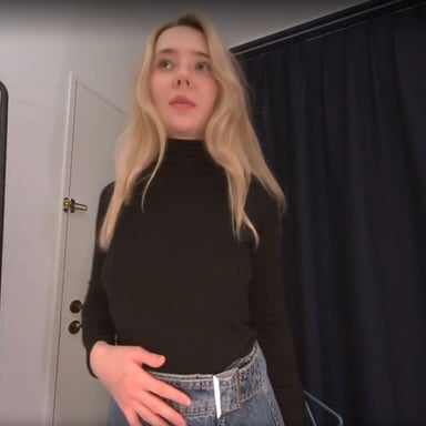 Introducing Amelie BlissAVR vr porn video