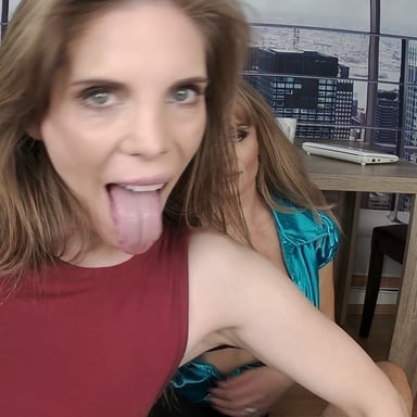 Laura Crystal and Valentina Love Office MILFs POVCentral vr porn video