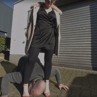 Sabdeluxe - Outdoor Footdate Sabdeluxe VR vr porn video