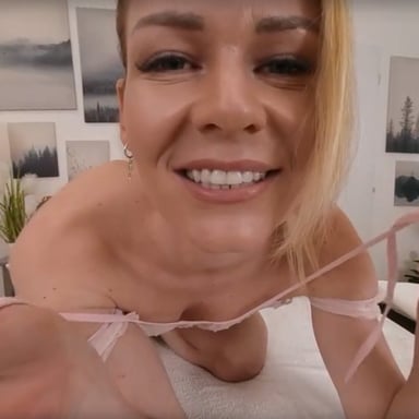 75 - Claudia Mac VR Massage vr porn video