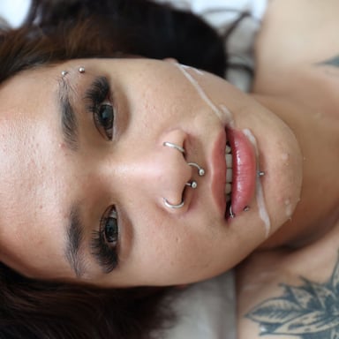 SKINNY BARGIRL LADYBOY TEEN KNOWS HOW TO PLEASE A WHITE TOURIST LadyboystarVR vr porn video