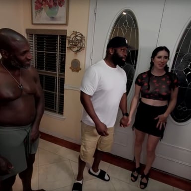 Marie Fox's Mouth is The Party VRHotwife vr porn video (1)