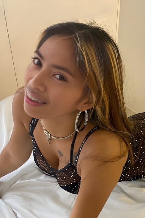 Angelika - Sex Den Tales