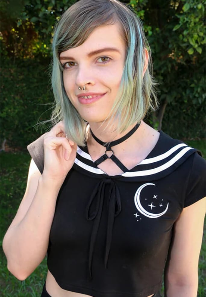 Anri Singer VR