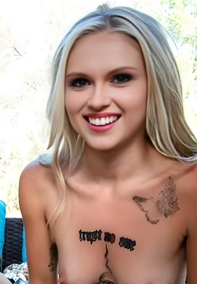 Juliana Marie VR