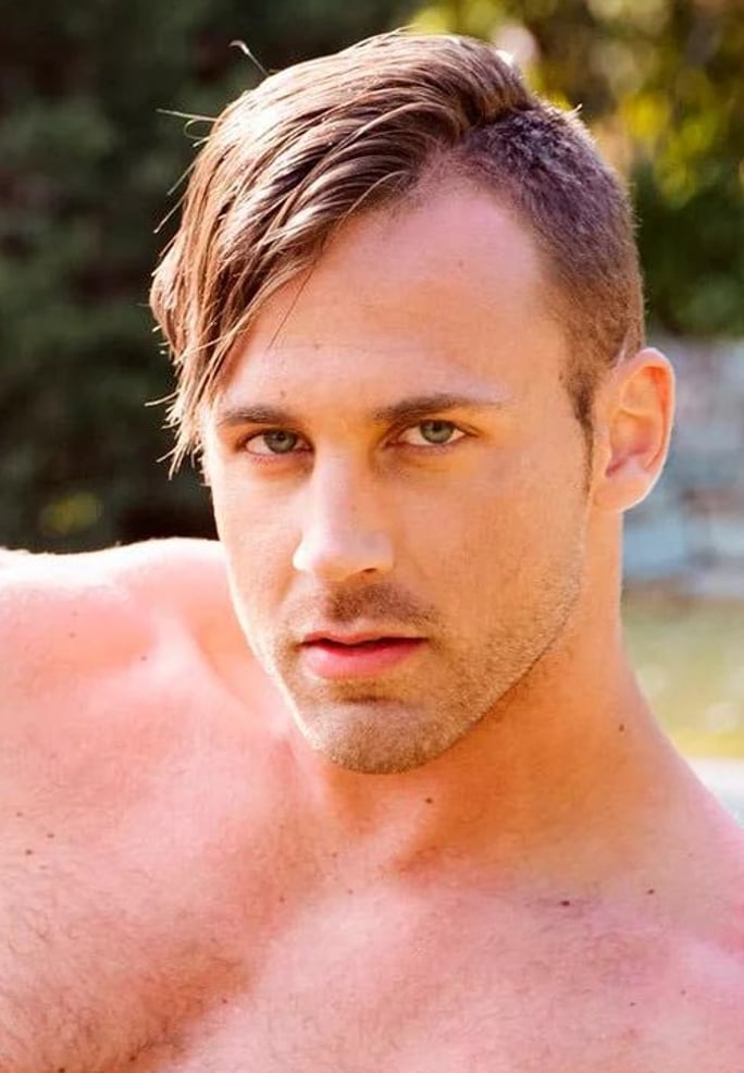Logan Moore VR