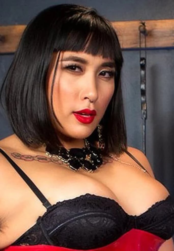 Mia Li VR