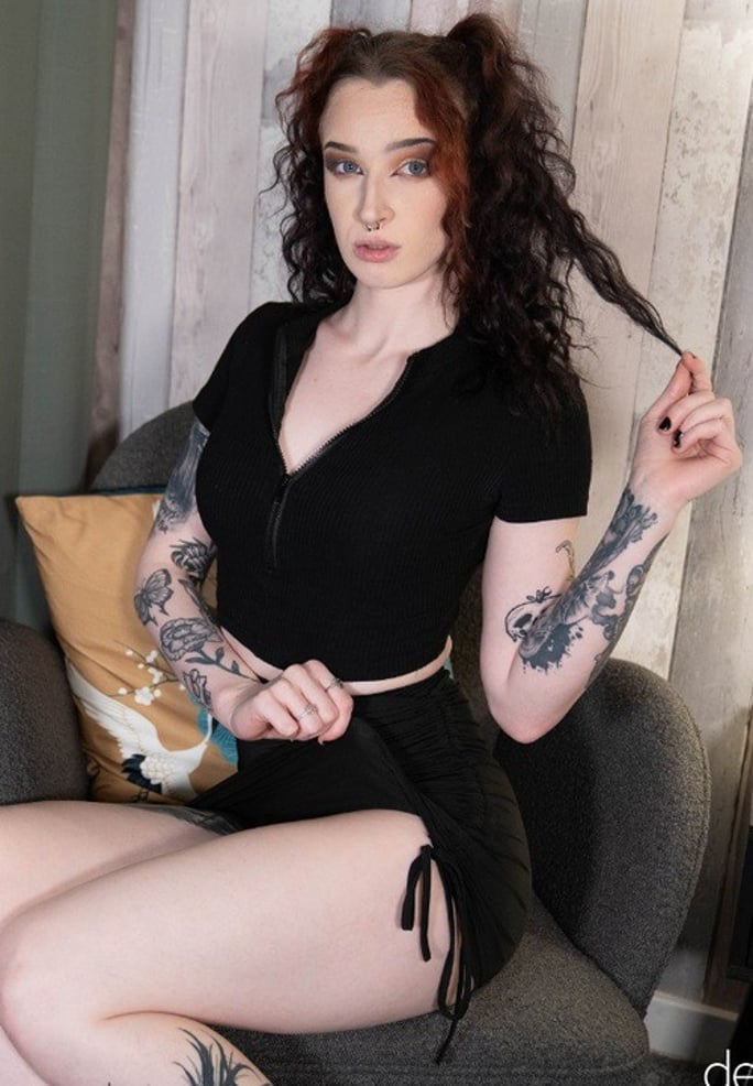 Tattooed Sammie VR