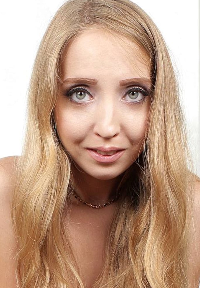 Anya Akulova VR