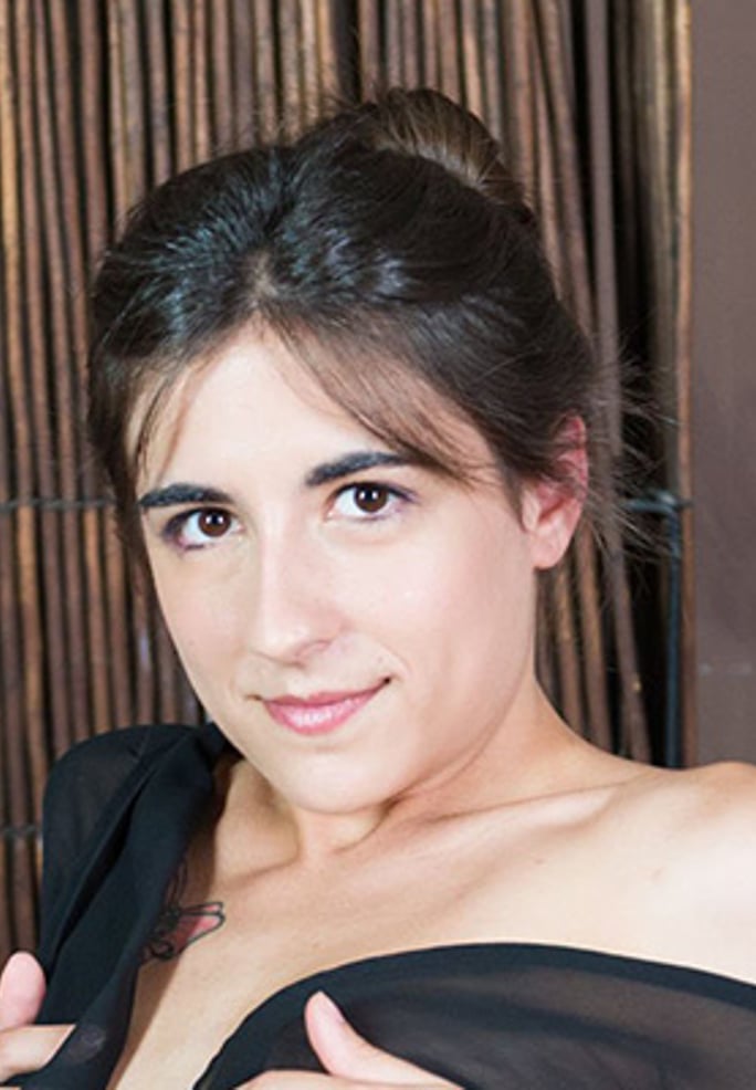 Ena Sweet VR