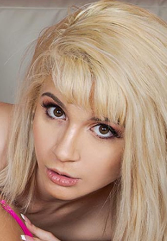 Dolly Mattel VR